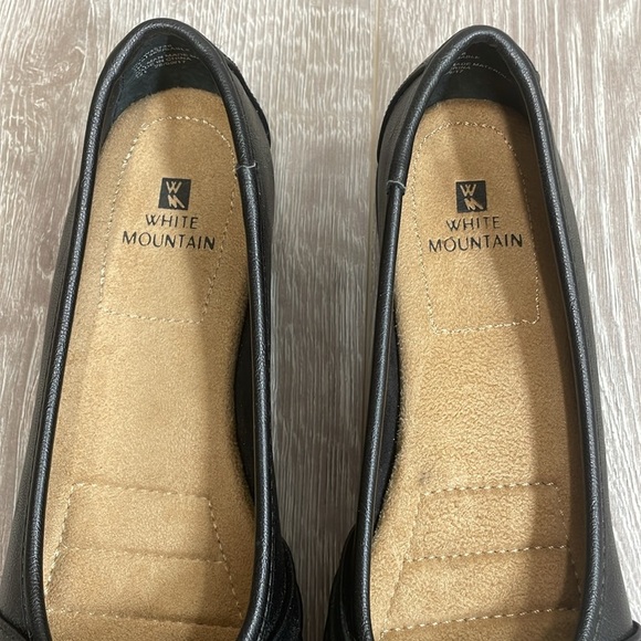 NWOT White Mountain Sable Faux Leather Gathered Ballet Flats 7 - Picture 7 of 14